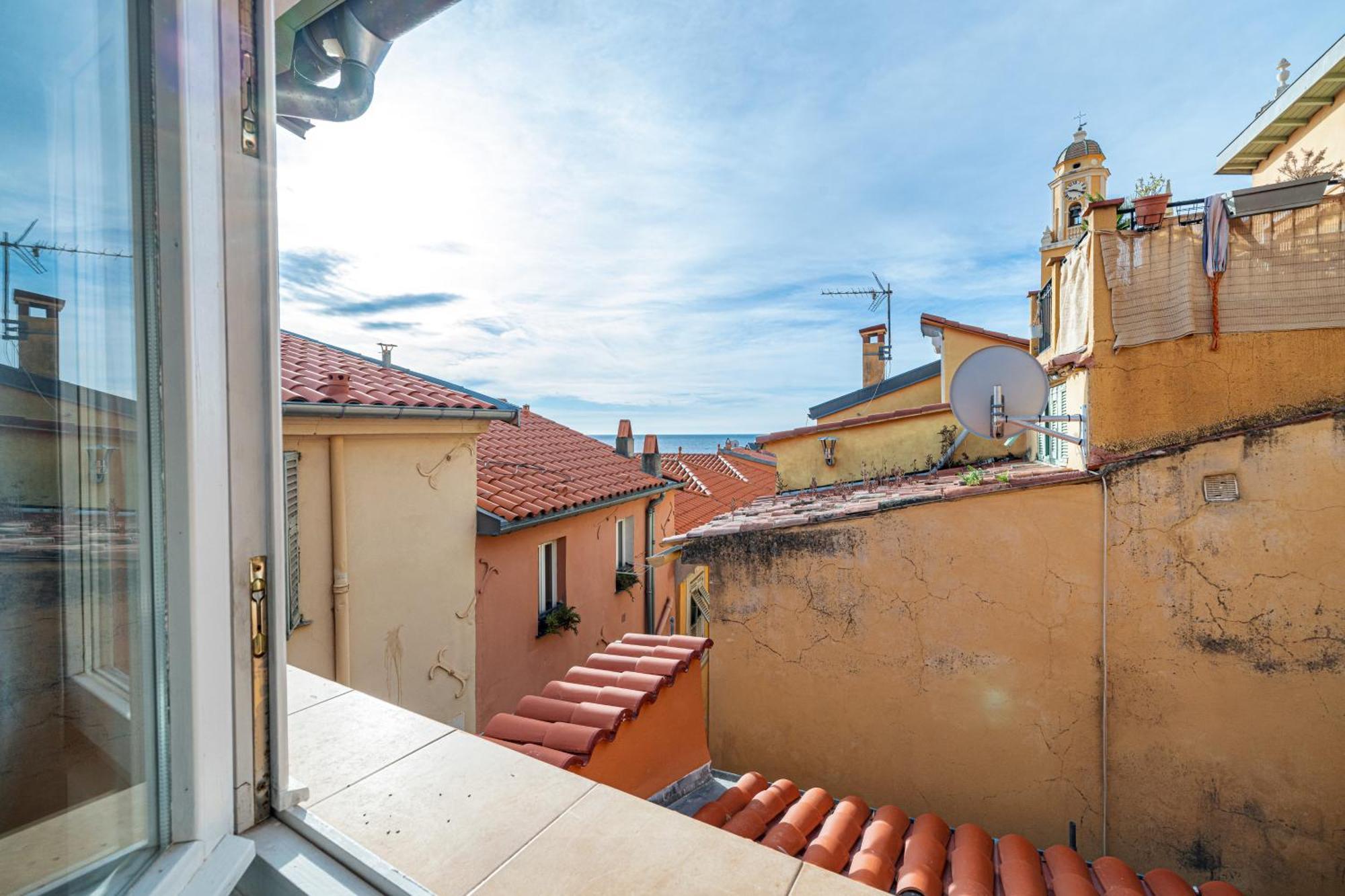Le Bougainvillier Menton Vieille Ville Exterior photo